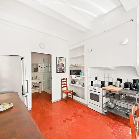 Escapade Elegante Dans Un Ecrin D Histoire Appartement *