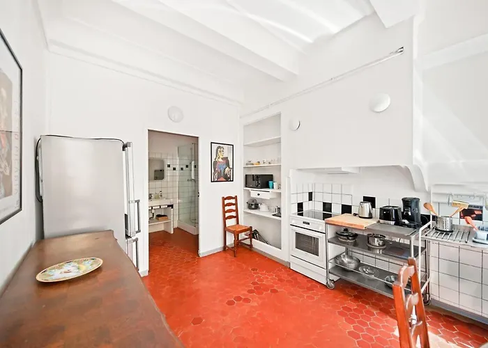 Escapade Elegante Dans Un Ecrin D Histoire Appartamento *