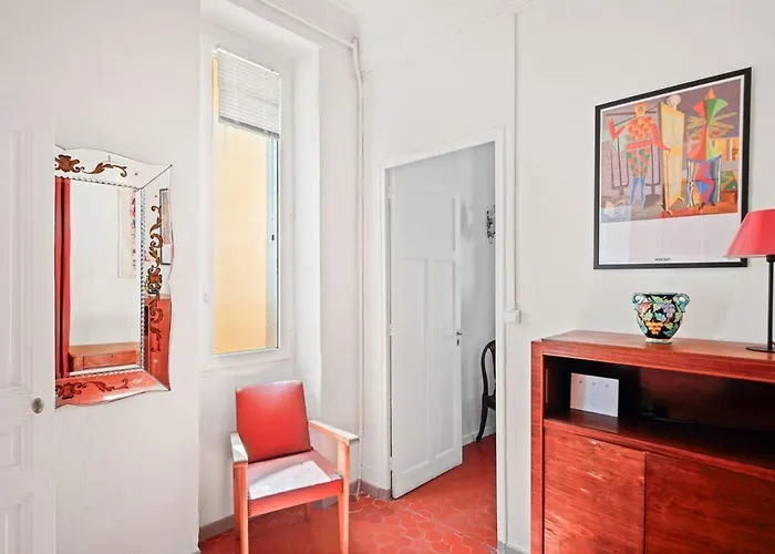 Escapade Elegante Dans Un Ecrin D Histoire * Hyères